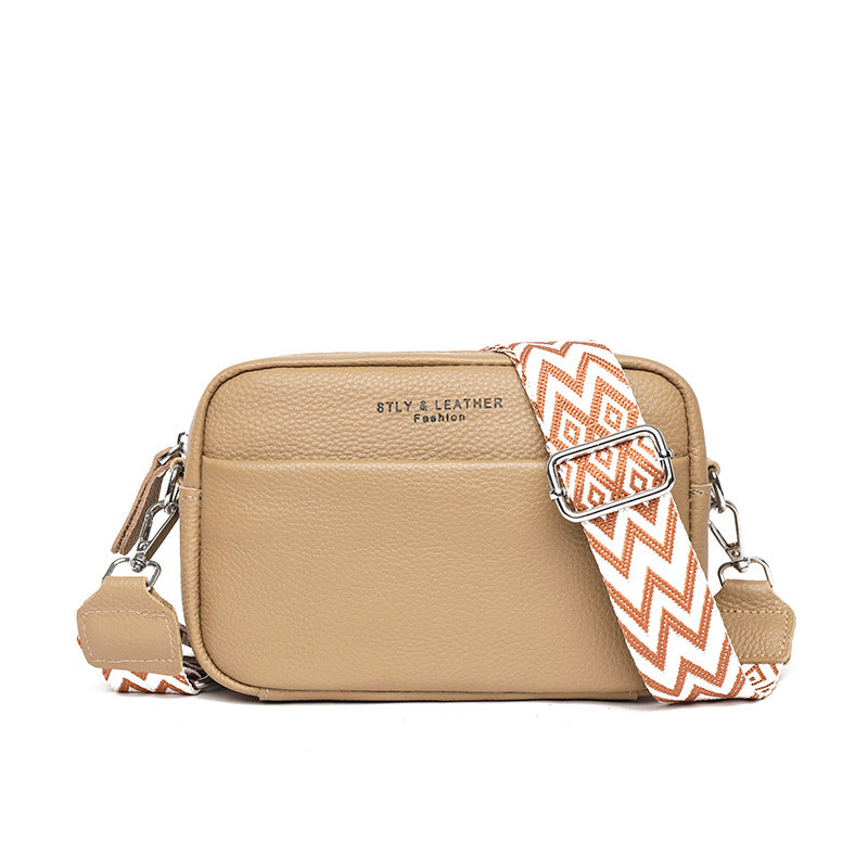 Chic Crossbody Bag With Rhombus Embroidered